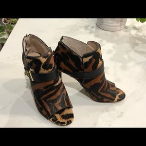 New Louise et Cie haircalf open toe bootie size 7